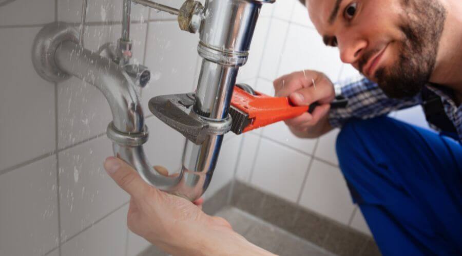 Professional sink repair in Woodlake, CA